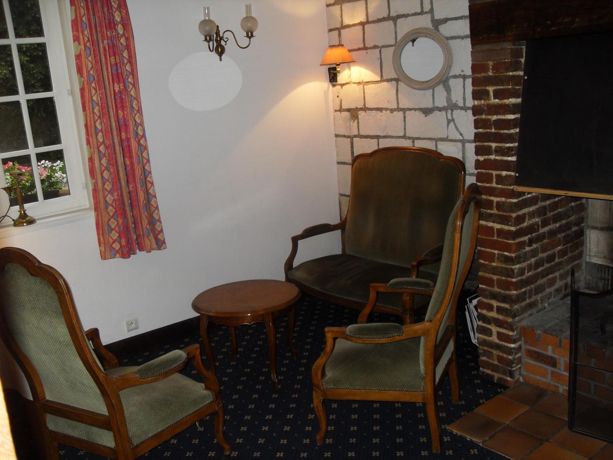Auberge Du Gros Tilleul Argoules Buitenkant foto